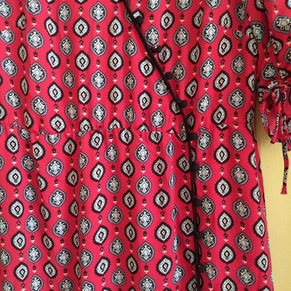 Tristan red geometric print maxi dress NWOT - Picture 3 of 13